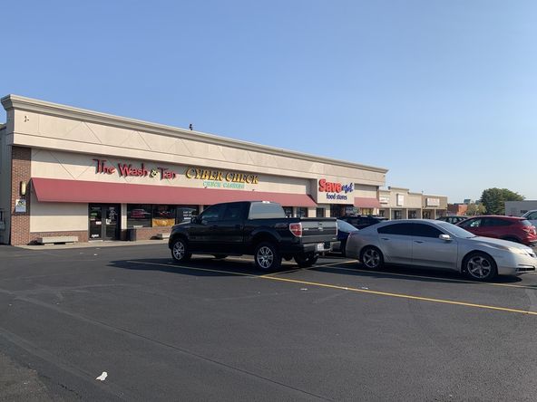Save-A-Lot Anchored Center: 4900 West Broad Street, Columbus, OH 43228